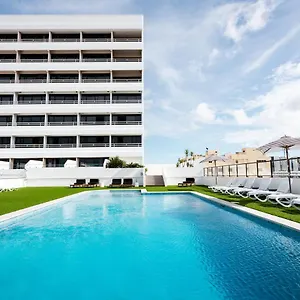 The Benson Hotel Cairns